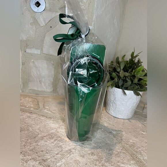 Starbucks Cold Cup with Iced Coffee Gift Set - Picture 3 of 4